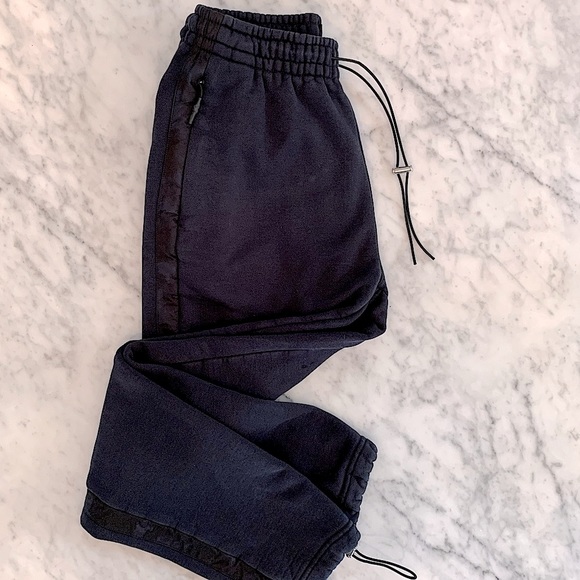 Zanerobe navy track pants with camo stripe down the side size 29 - Picture 3 of 9